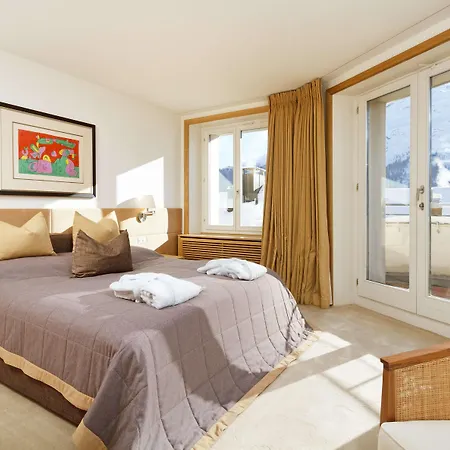 Art Boutique Monopol Saint-Moritz