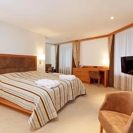 Art Boutique Monopol Hotel Saint-Moritz