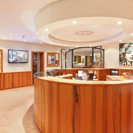 Art Boutique Monopol Hotel 4*