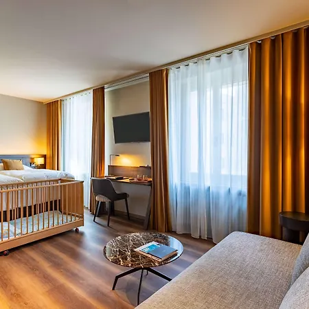 Otel Art Boutique Monopol 4*