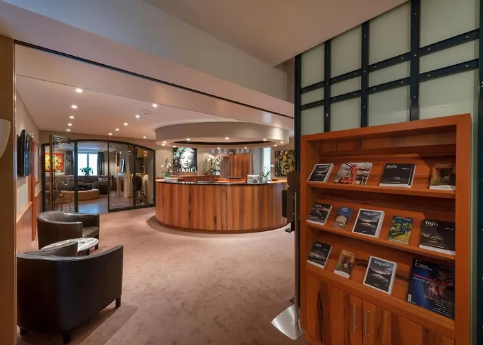 Hotel Art Boutique Monopol 4*