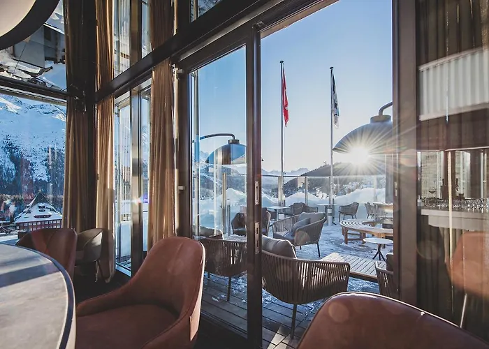 Art Boutique Monopol ホテル 4*