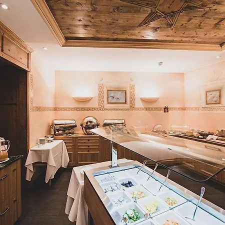 Art Boutique Monopol 세인트모리츠