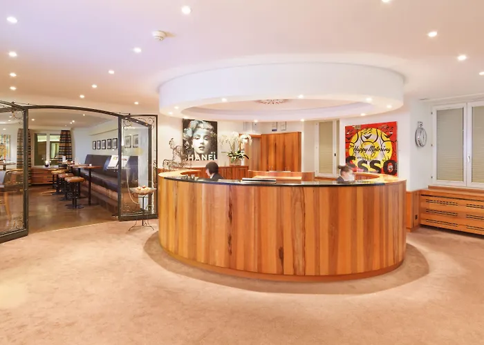 Art Boutique Monopol 4* St Moritz