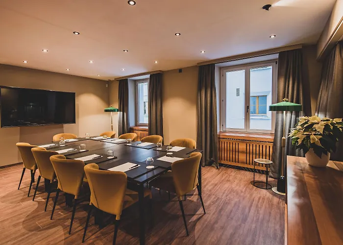 Art Boutique Monopol Hotel St Moritz