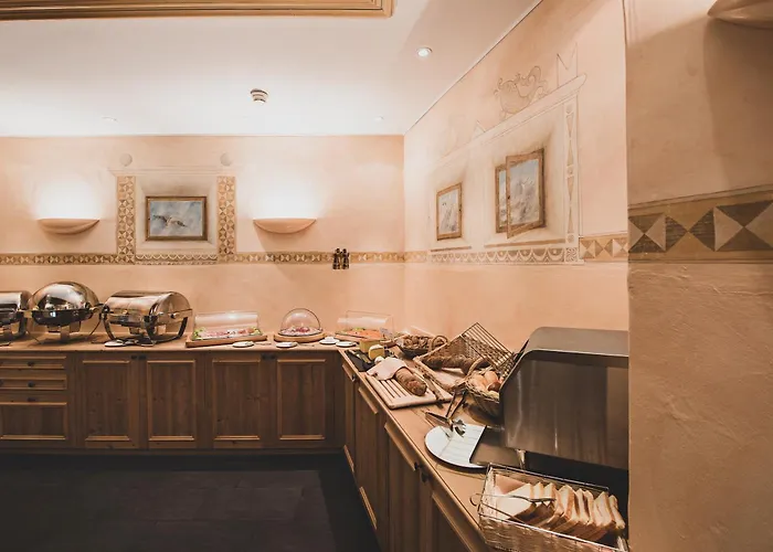 Art Boutique Monopol Hotel 4*